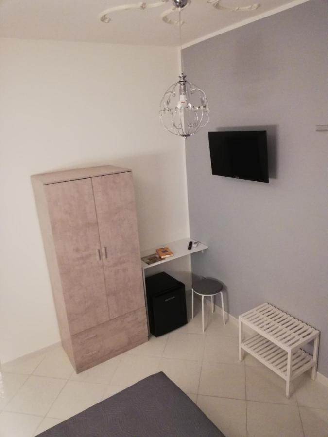 بورتو إمبيدوكْلي B&B Regina Del Porto المظهر الخارجي الصورة