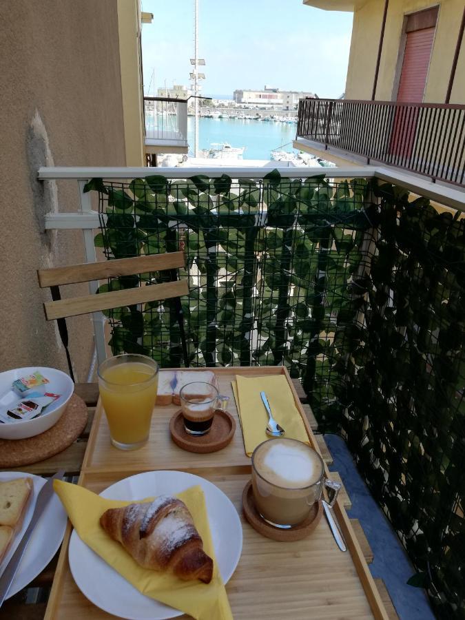 بورتو إمبيدوكْلي B&B Regina Del Porto المظهر الخارجي الصورة