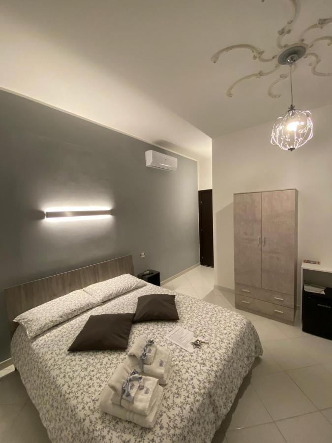 بورتو إمبيدوكْلي B&B Regina Del Porto المظهر الخارجي الصورة